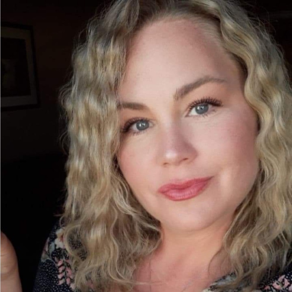 Meet your Posher, Carol